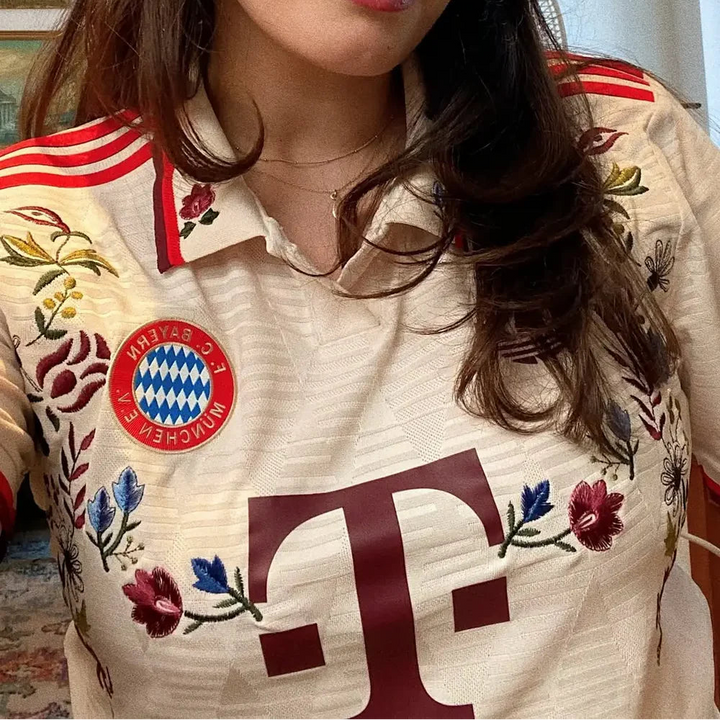 MAILLOT BAYERN MUNICH CUSTOM BRODÉ