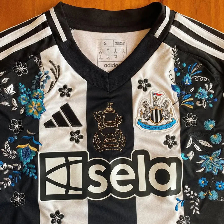MAILLOT NEWCASTLE CUSTOM BRODÉ